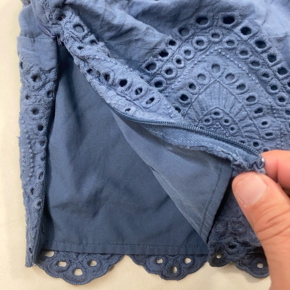 Abercrombie‎ & Fitch Blue Eyelet Halter Crop Top Women’s Size M Boho Festival - Picture 10 of 13